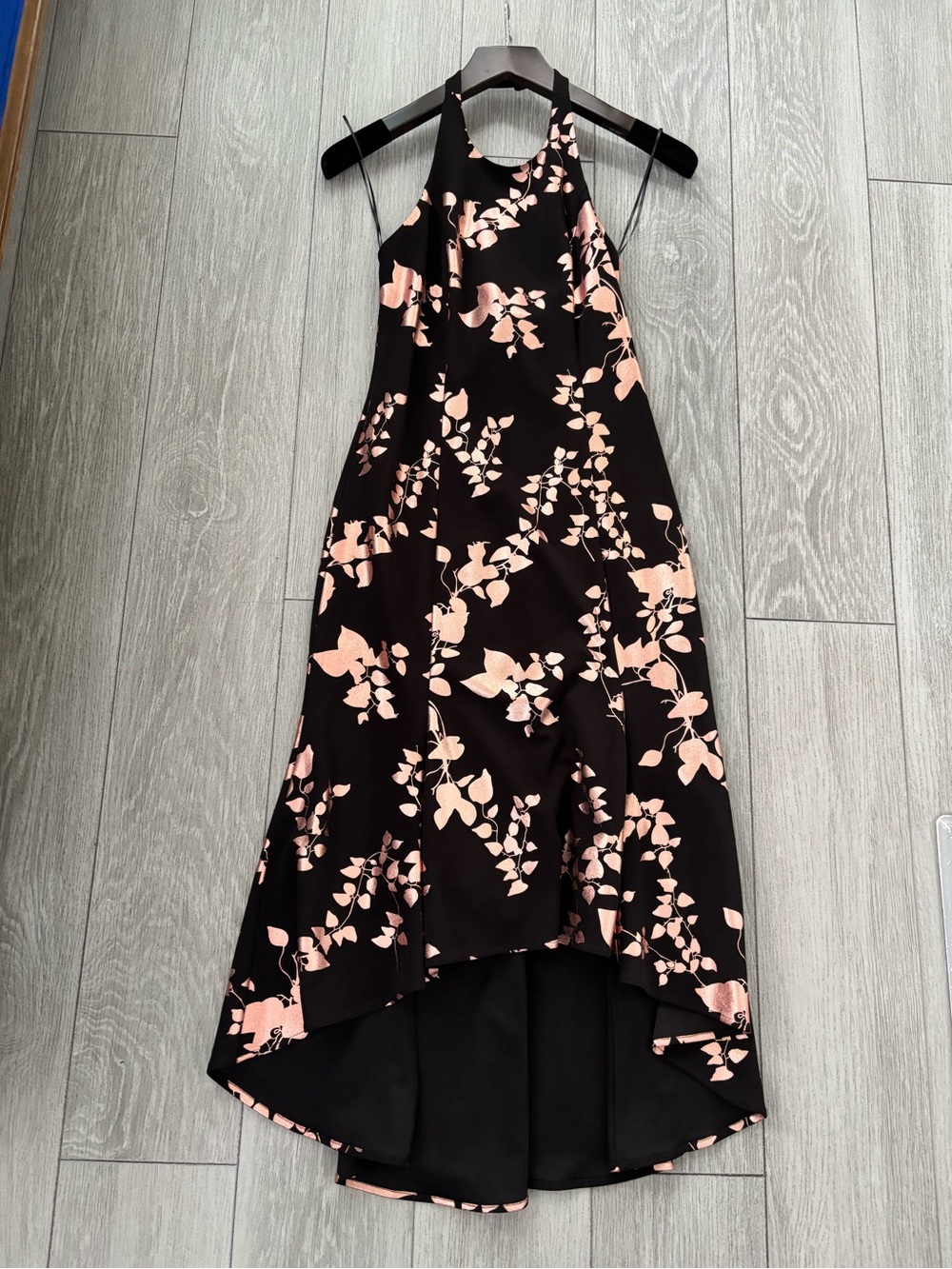 Belle Badgley Mishka gown hi lo in halter style. Absolutely stunning. EUC.
